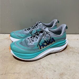 Hoka Skyflow Running Athletic Shoes Size 10.5D